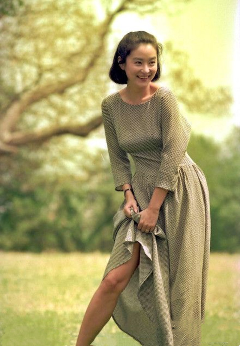 好看的草地拍照技巧,草坪拍照怎么拍出复古感