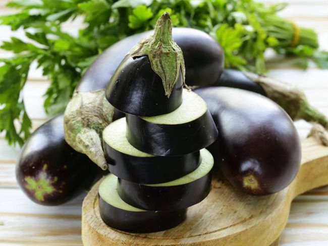 有痱子能吃茄子吗,爱长痱子的人