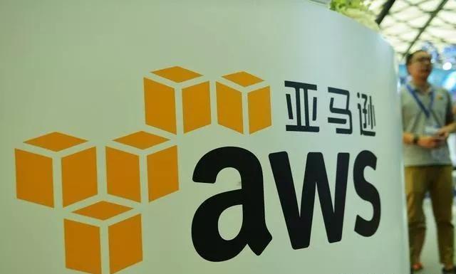 全球公司市值排名前十名的公司，中国两家上榜