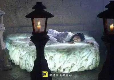 炎炎夏日何以乘凉,炎炎夏日何以解热配图