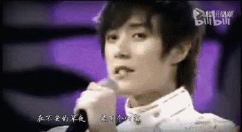 张超飞行视频 (张超飞行员的精神)