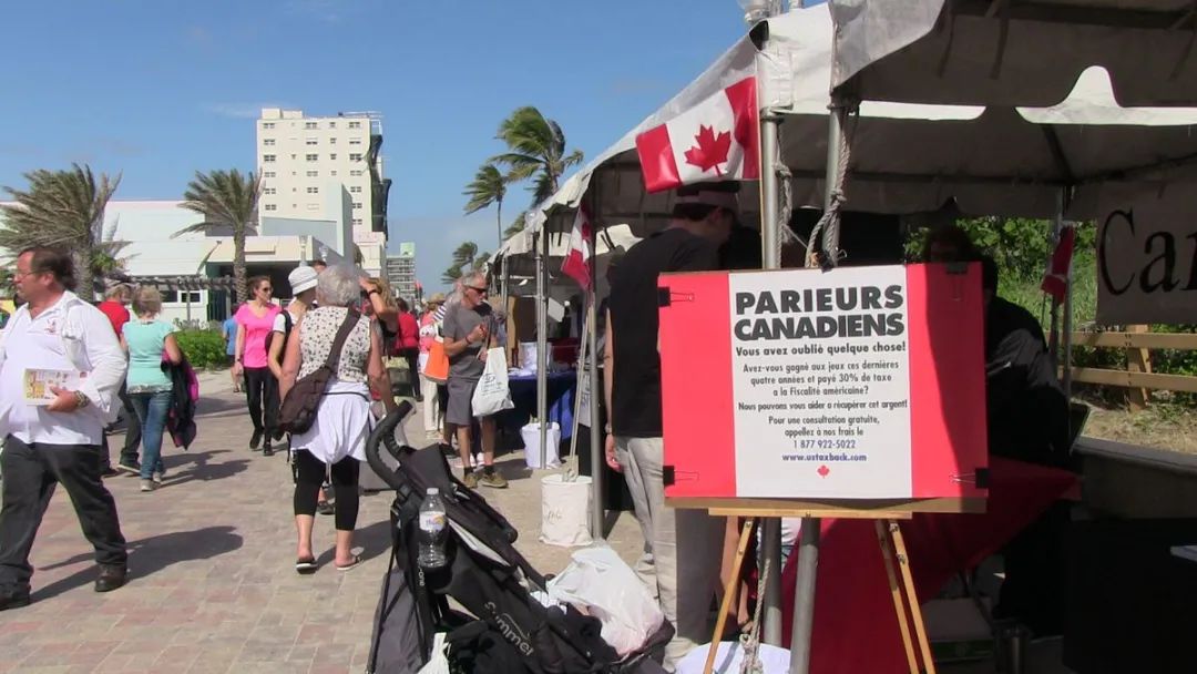 一对加拿大夫妇因新冠去世,美国新冠死亡夫妇