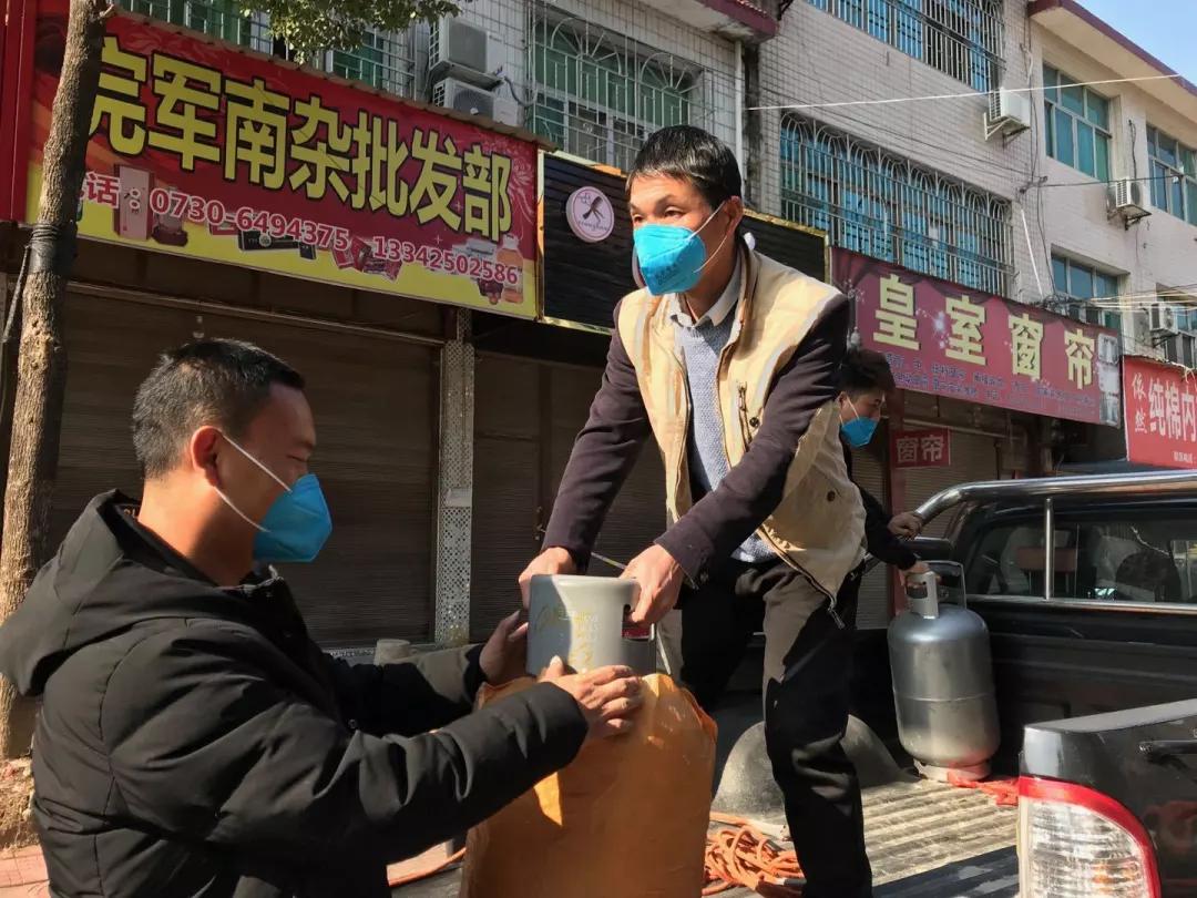 “六级隔断”后的平江乡镇这样做，群众反响好