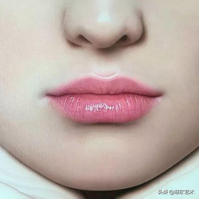 美女画家画美女，怎么看怎么美，看着她的画呼吸都要停滞了