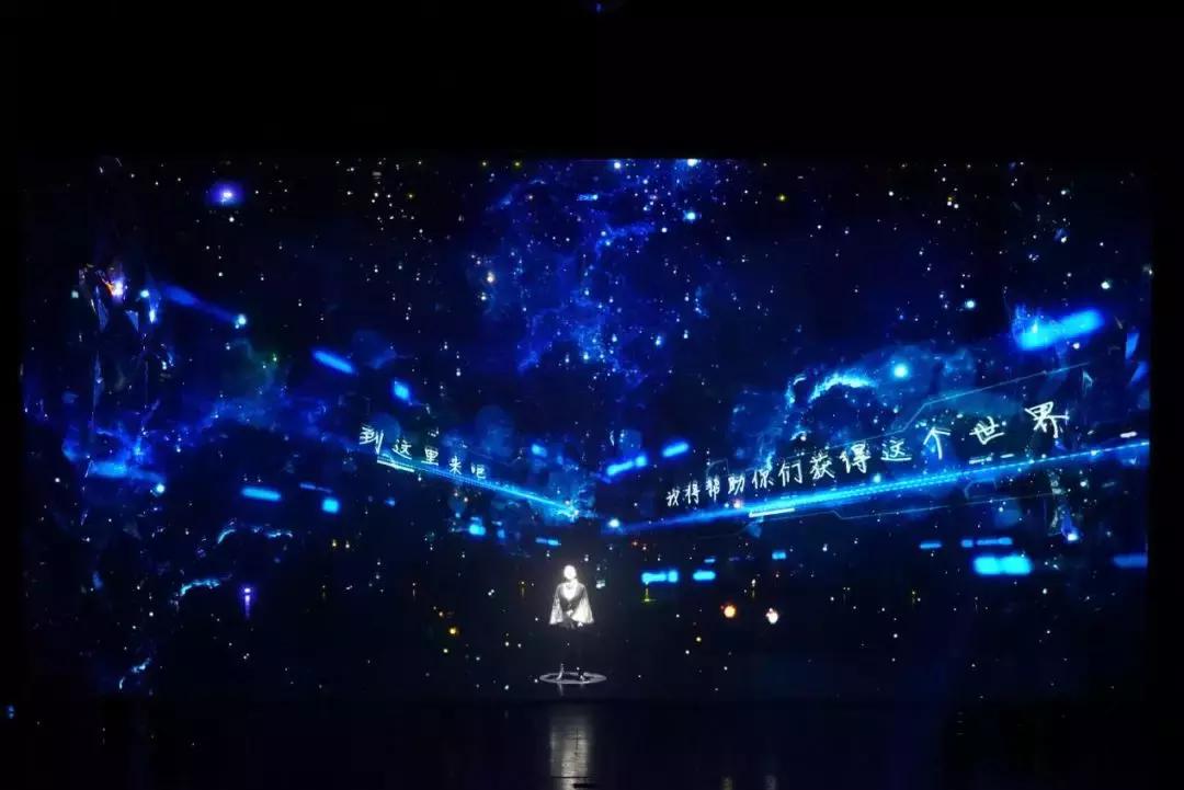 刘慈欣三体双语,三体作者刘慈欣获得雨果奖