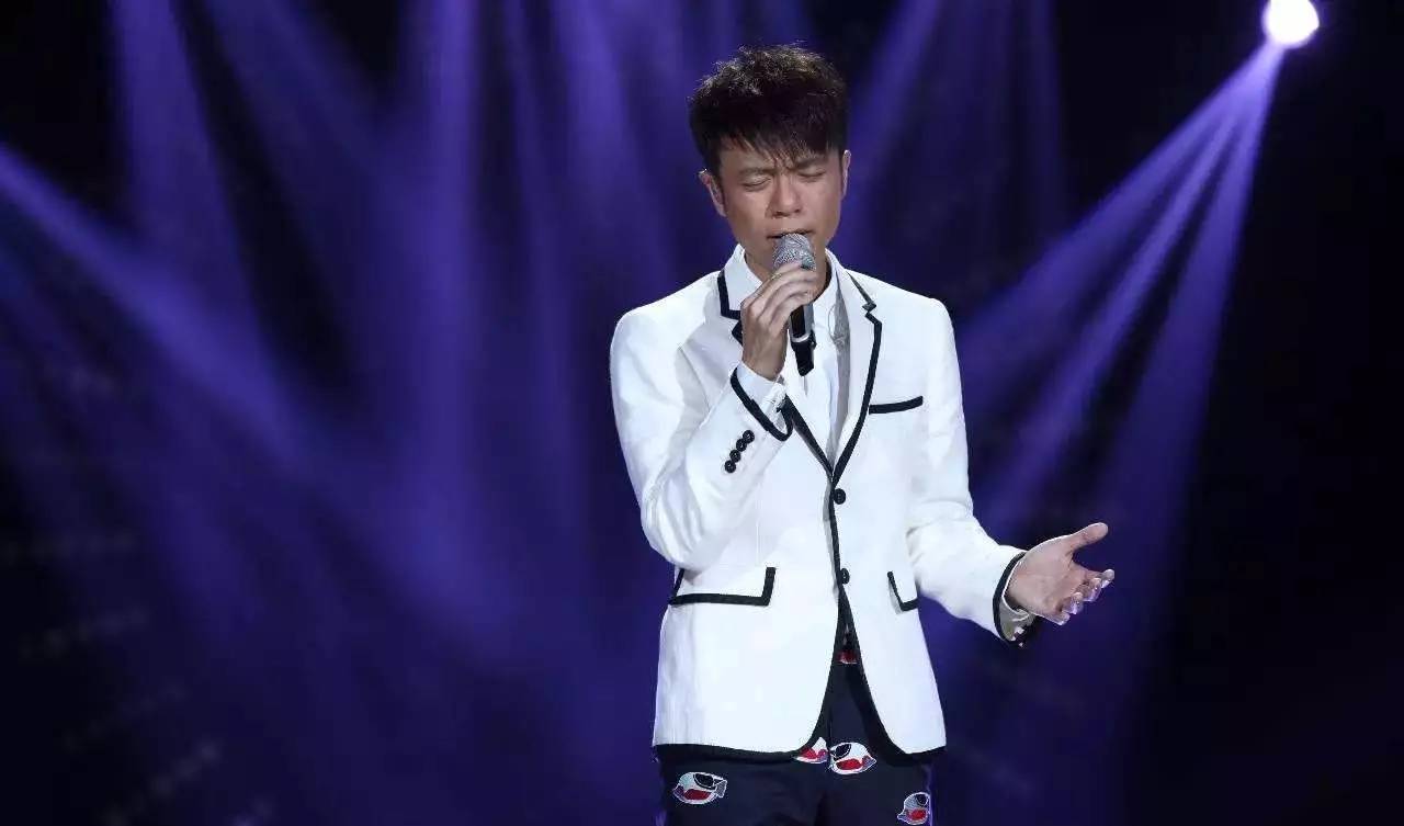 歌手和歌星最大的区别是在哪里呀,歌手和歌唱家的唱功区别