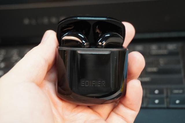 漫步者真无线lollipodsplus,airpods和漫步者lollipods