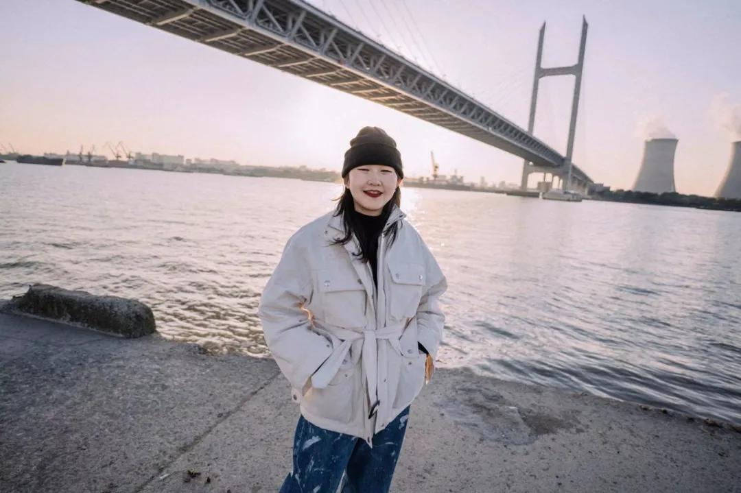 只要小几百就能买到Acne平替，高逼格小*香众**薰和王一博同款