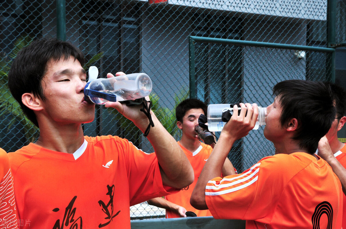 不忍心看残奥盲足，赢了心疼，输了更心疼