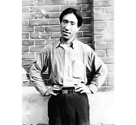 方梅年轻时照片,方梅个人资料简介