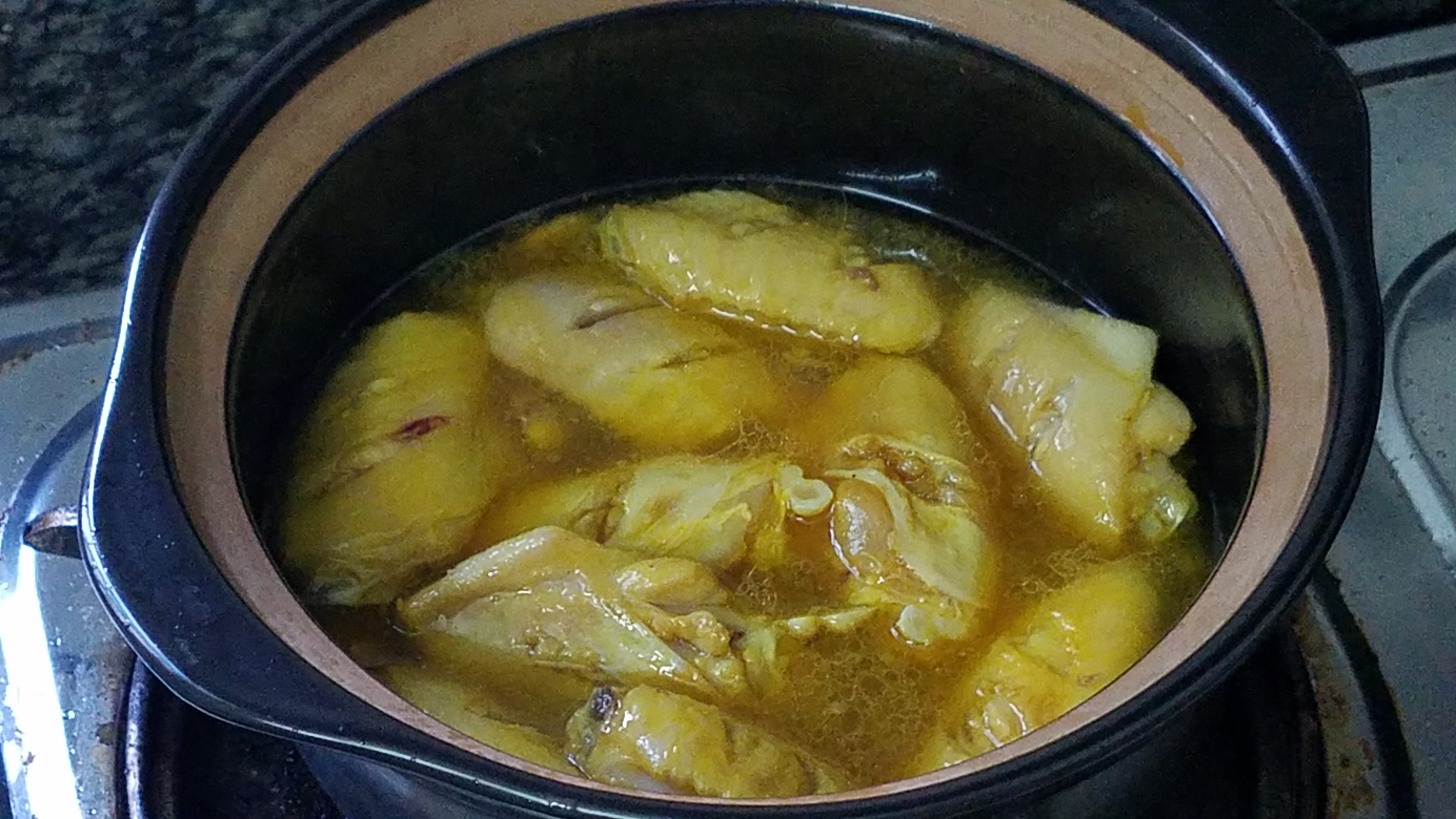 广东正宗盐焗鸡翅成品做法,家常盐焗鸡翅的简单做法