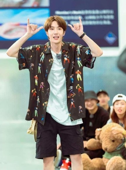 王一博有什么吸引人的,别人眼中的王一博是什么样的