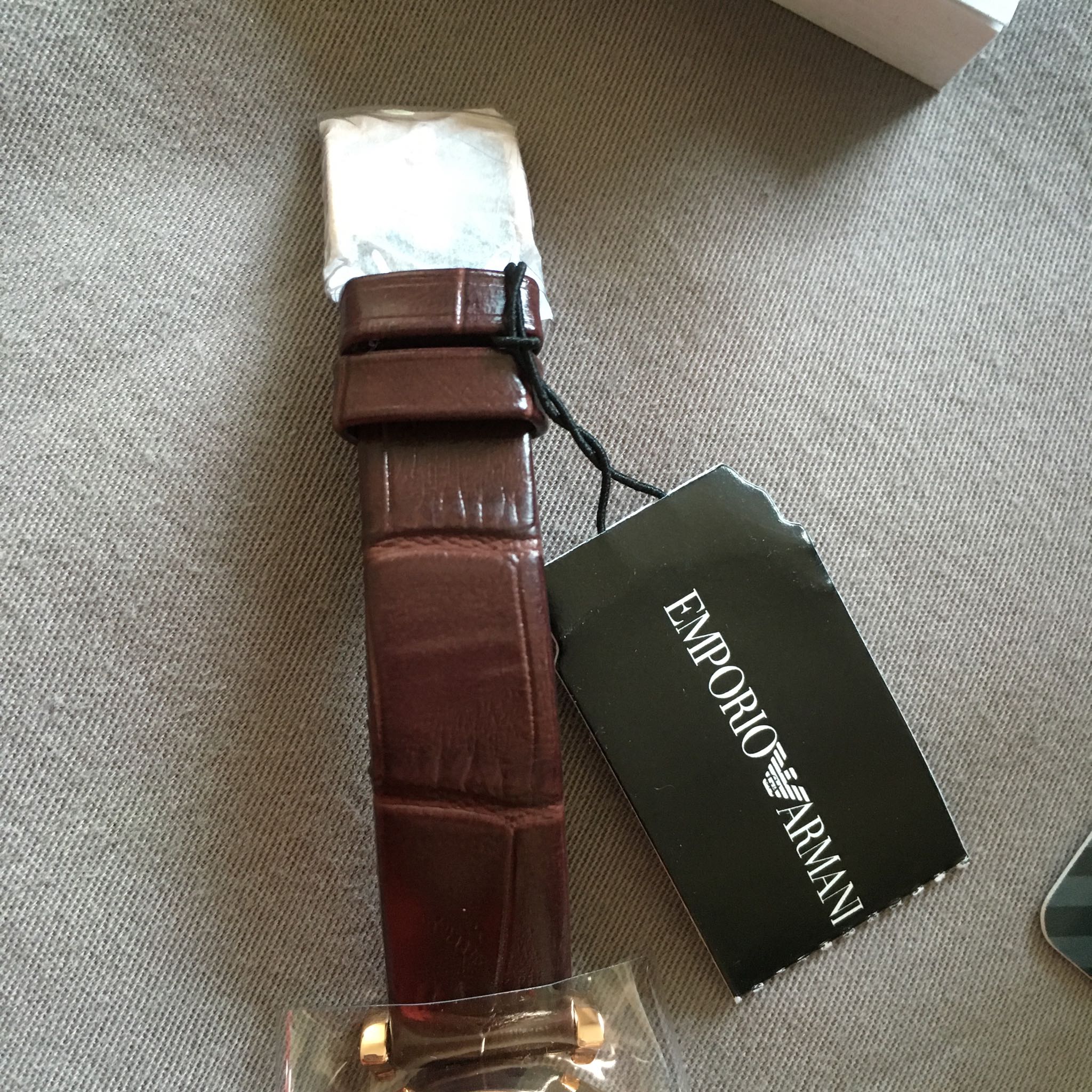 阿玛尼手表使用说明,阿玛尼女士手表钢表带