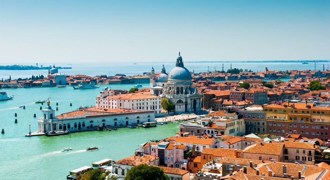 不讲武德的海上帝国！水上小国威尼斯如何称雄大航海时代？