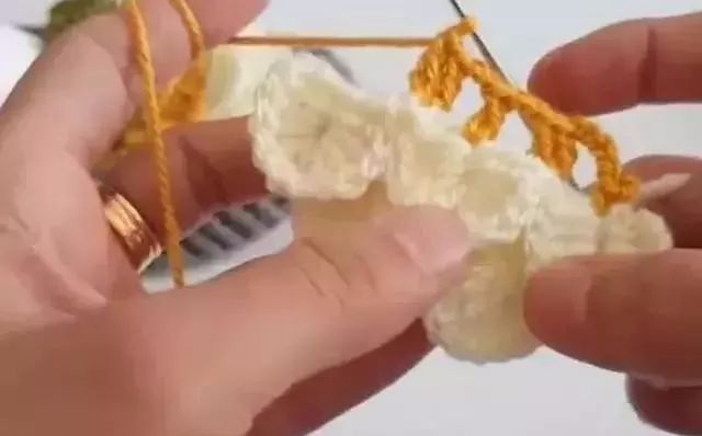 好看的地板鞋钩织,好看的龙刺绣鞋