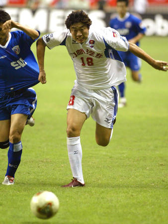 山东鲁能大连实德2006足协杯,2004年中超大连实德1:0山东鲁能