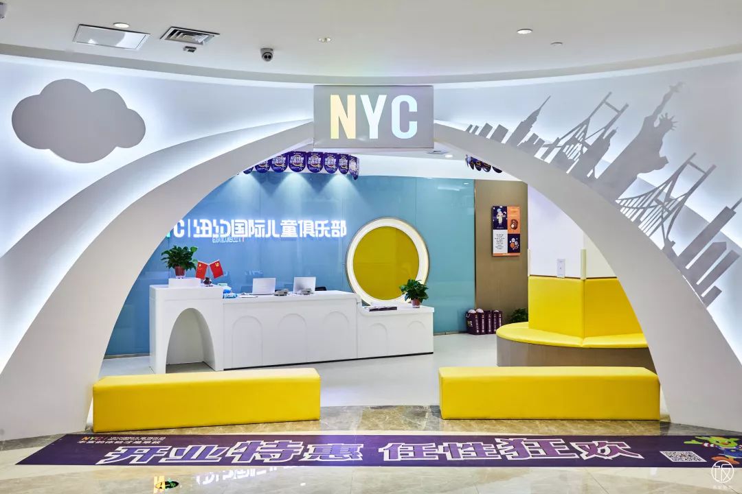 西安有全水晶天桥的mall，1天后1折起