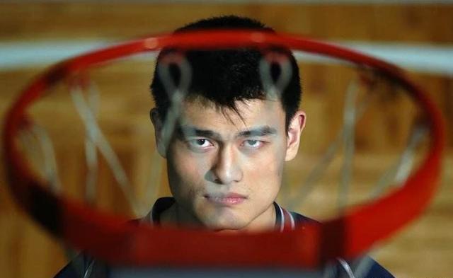 原来如此！钟南山和姚明还有这层关系？难怪能够成为球王