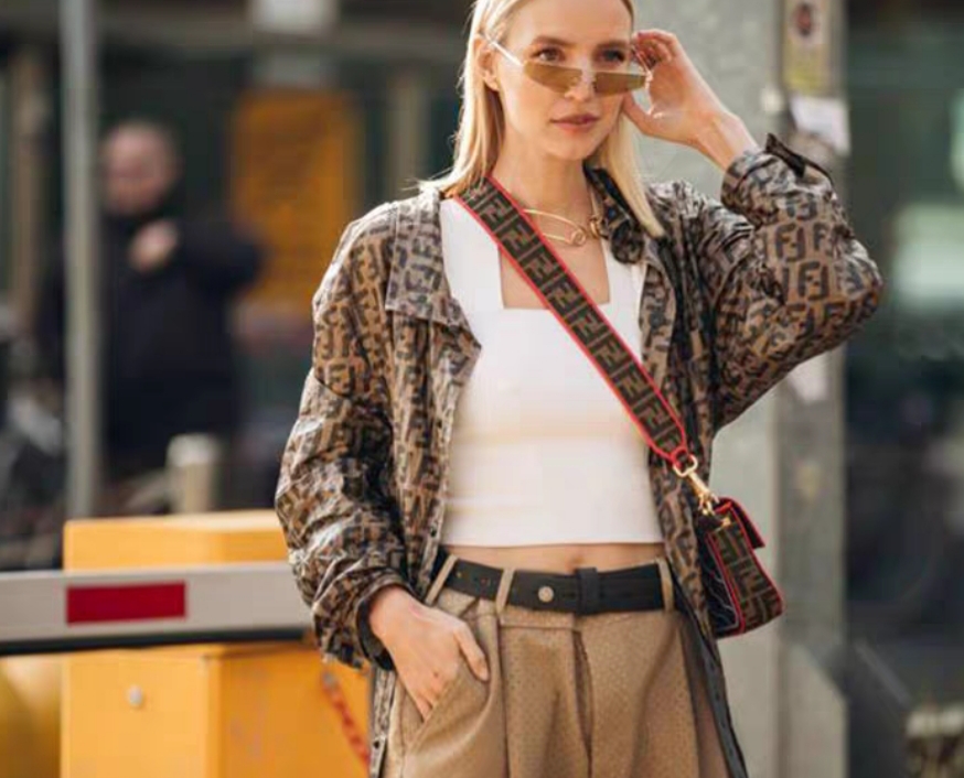 虎背熊腰骨架大穿什么裙子,虎背熊腰怎么打扮好看