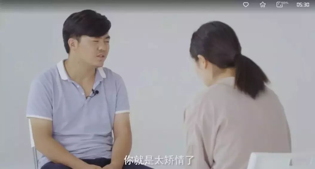 章子怡、秦海璐都在谈产后抑郁：在苛责妈妈前请先关心下她的生活