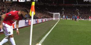 24张GIF详解曼联新核进攻能力：B费3大特质造就双料月最佳