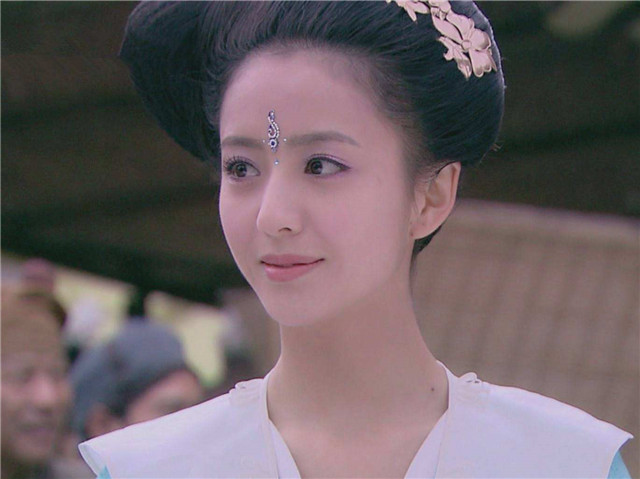 唐朝的美是丰腴而不是肥胖,在唐朝流行丰腴之美