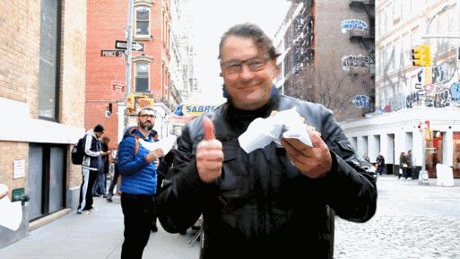 老外们从来未见过世面的样子,最新外国人没见过世面的样子