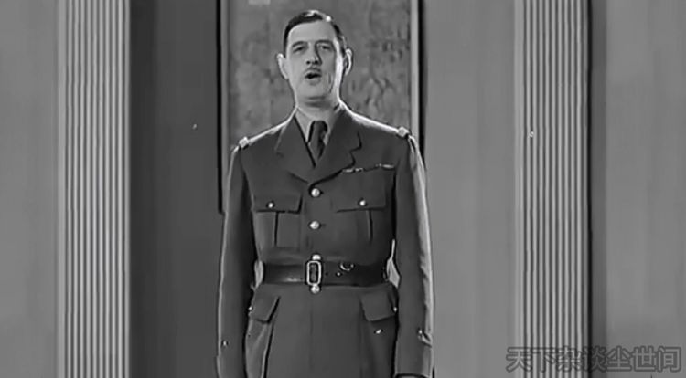 二战美女间谍姐妹同为OSS特工妹妹被*击狙**手打中心脏牺牲