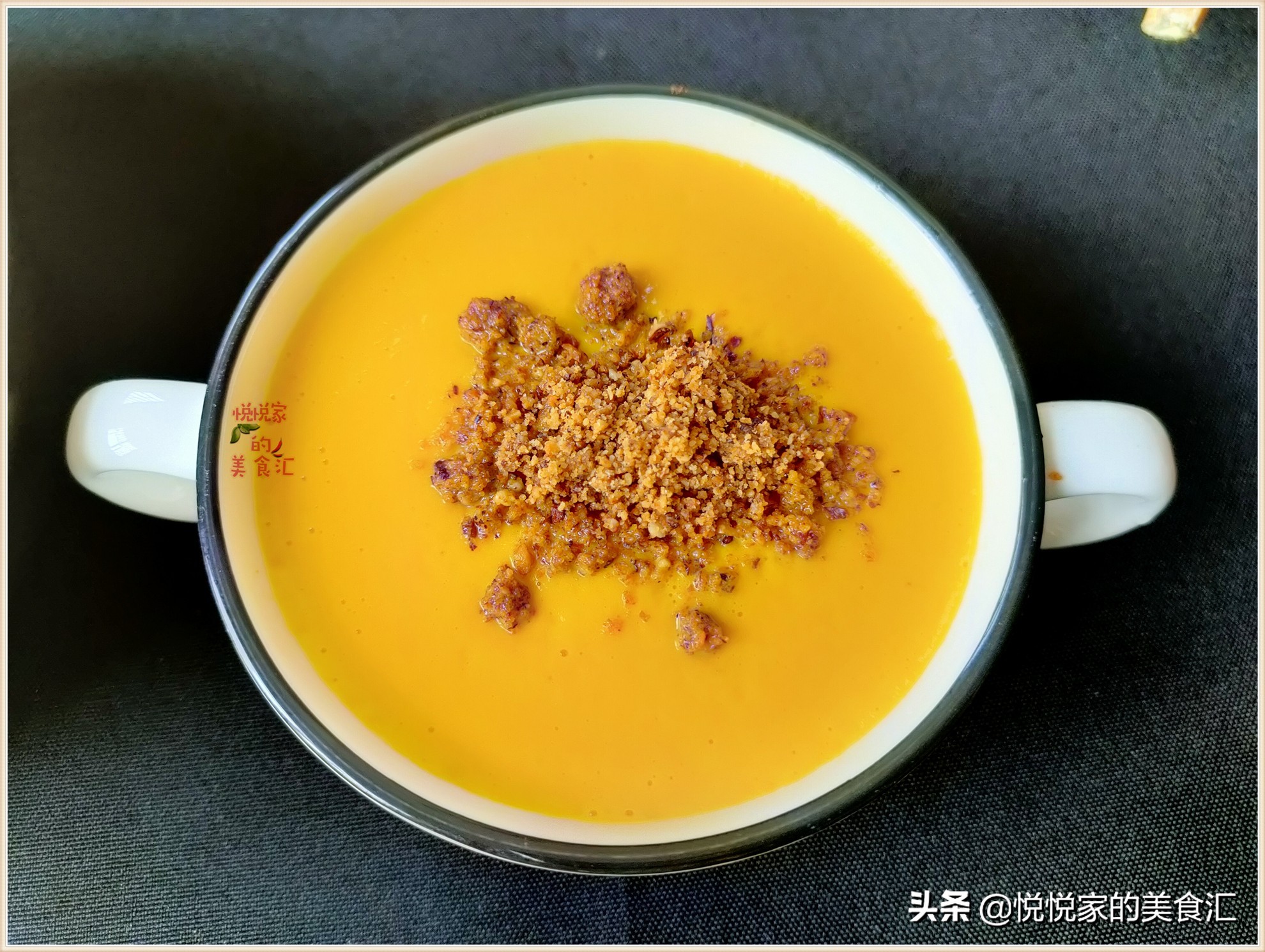 怎样才能正确的剥核桃里面的果肉,怎么徒手剥一个完整的核桃