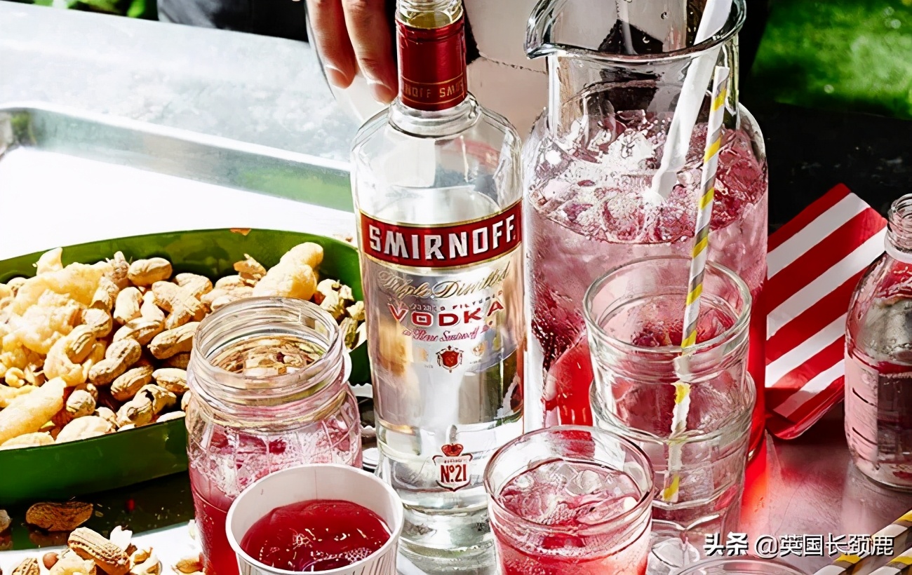 鸡尾酒基础知识与调酒方法,小白调酒入门推荐经典鸡尾酒