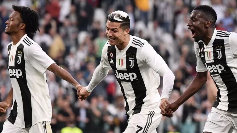 意甲97-98尤文降级,尤文保持意甲统治地位