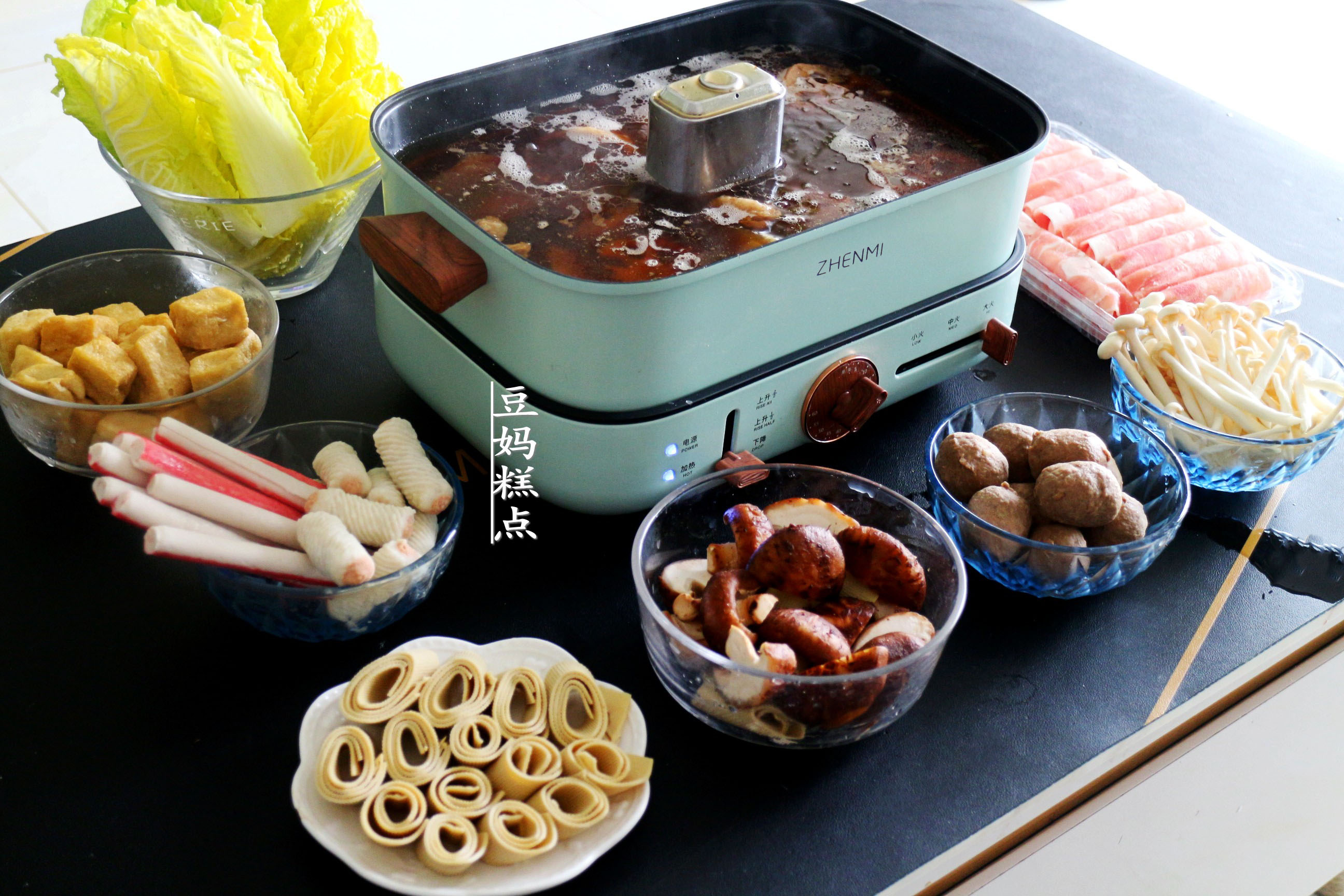 在家怎么熬出来的火锅汤底好吃,简单的自制火锅汤底