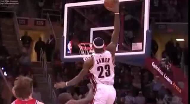 詹姆斯逆天弹跳扣碎篮板是真的吗,詹姆斯在nba弹跳什么水平