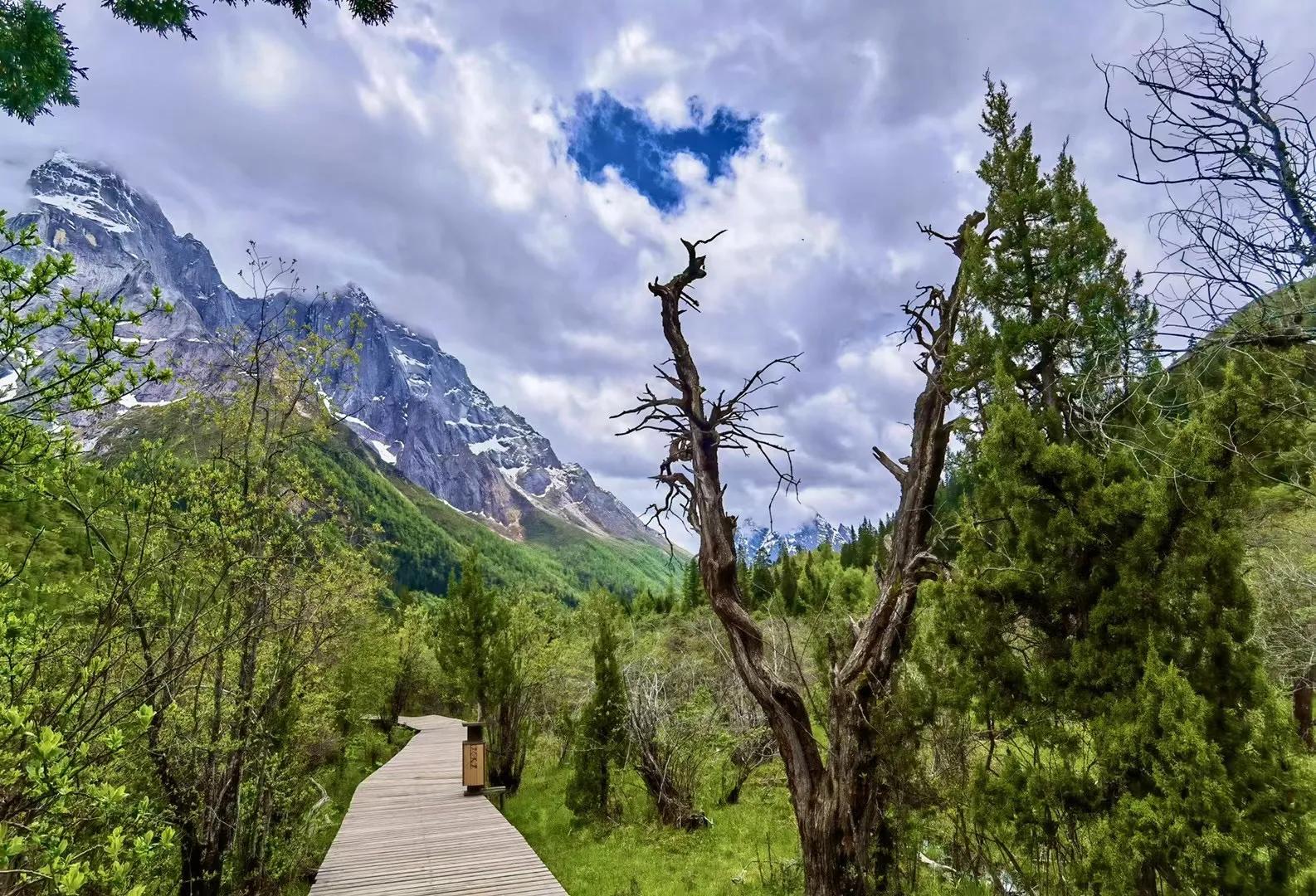 川西自驾游四姑娘山5月底,川西行第一集两岁挑战四姑娘山