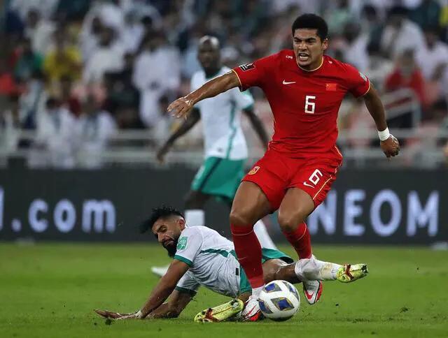 归化国足表现,归化球员力量技术射门都很好