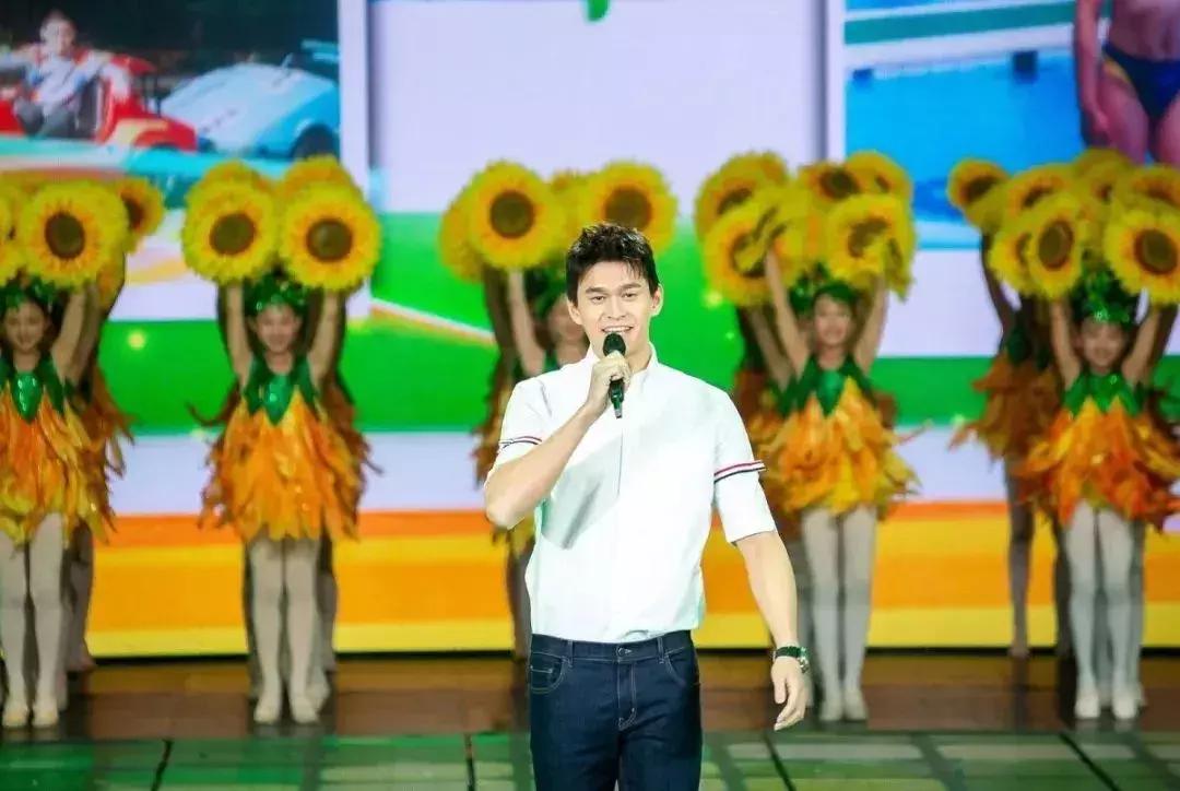 央视六一开场快乐向未来,2019央视儿童节晚会快乐向未来