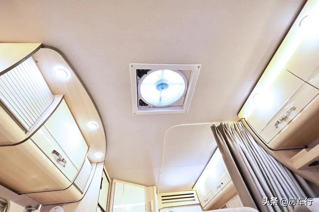 鍗撹秺x3鎴胯溅,鍗撶編浜氬崜瓒妜3鎴胯溅