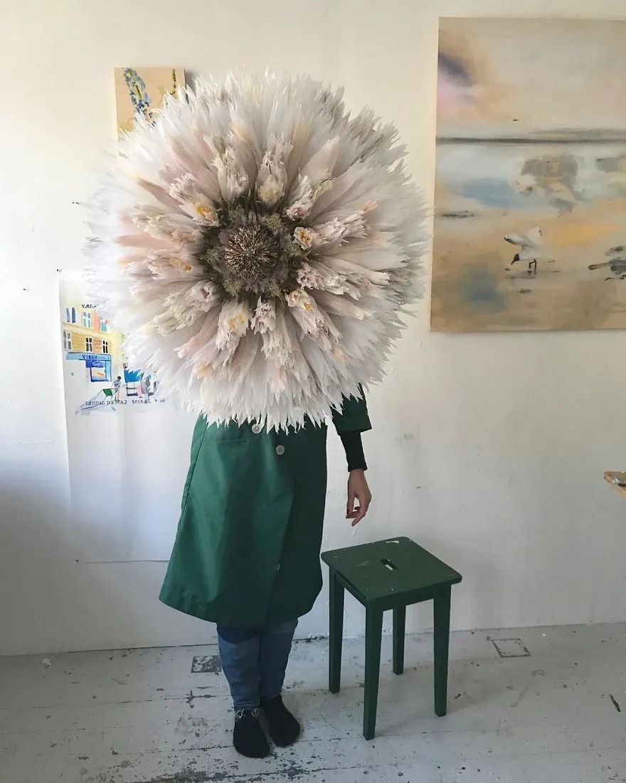 用纸巾做的花又简单又好看,用纸巾做的花很漂亮又简单