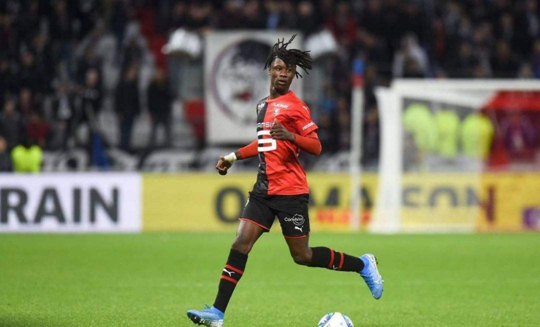 超新星王仕鹏身价,2021世界十大足球巨星排名