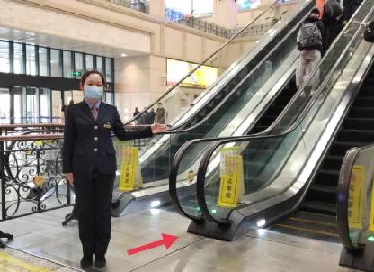 看一下哈尔滨出站口视频,哈尔滨进出火车站最新规定