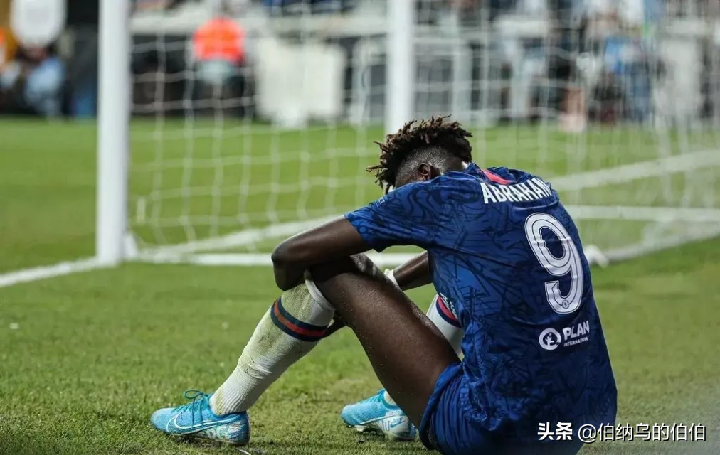 很遗憾，种族歧视仍然没有远离球场。