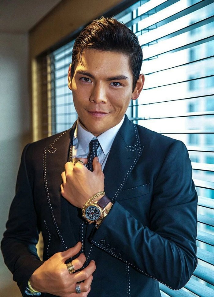 动作艺人个个帅,盘点那些一个动作就圈粉的明星