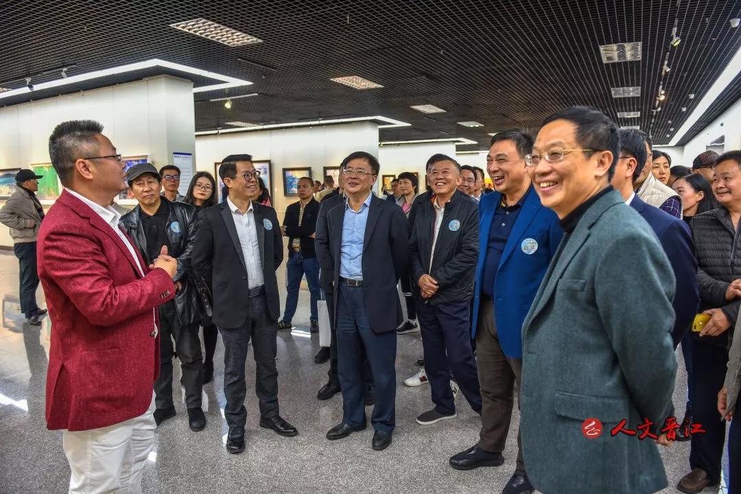 画笔寄乡思|潮起晋江——张及时油画艺术展在晋江开幕