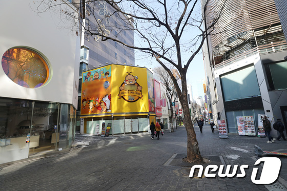 首尔疫情下的商场,疫情当下实体店现状