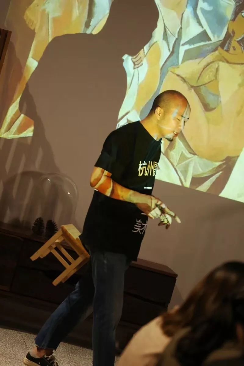 艺术家做人性实验,艺术家做手工