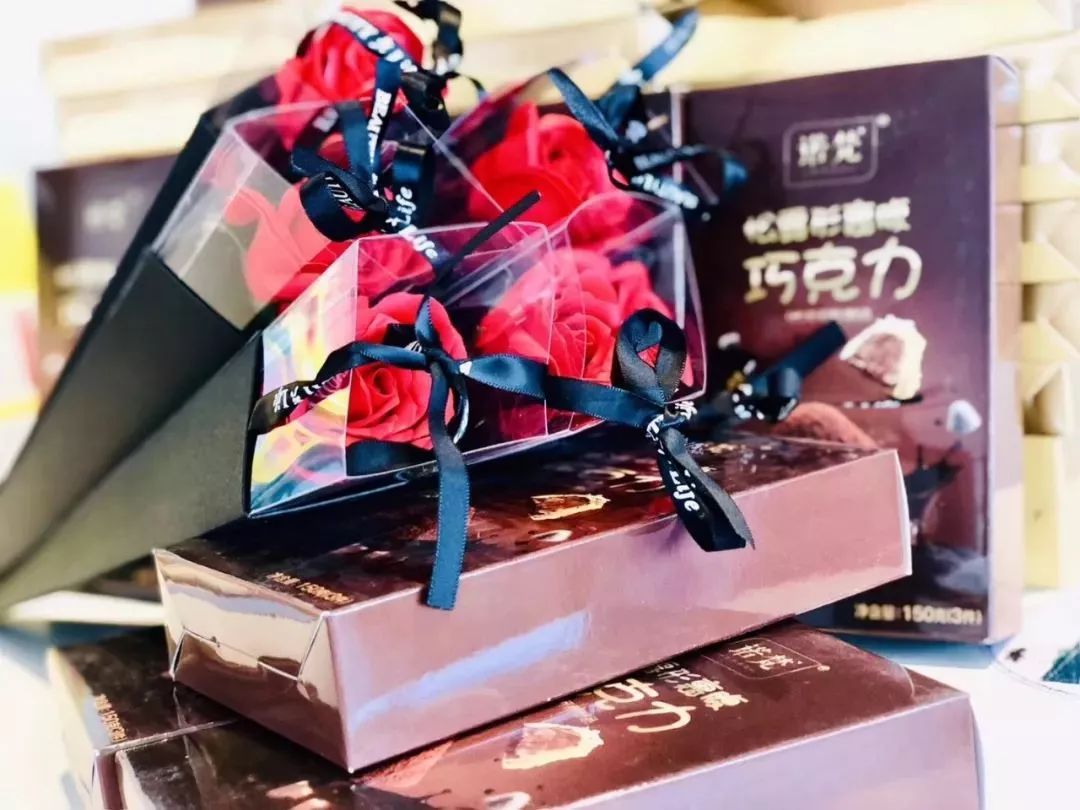 各司仙女节礼物大PK！阿里腾讯百度…谁家更戳你的心？