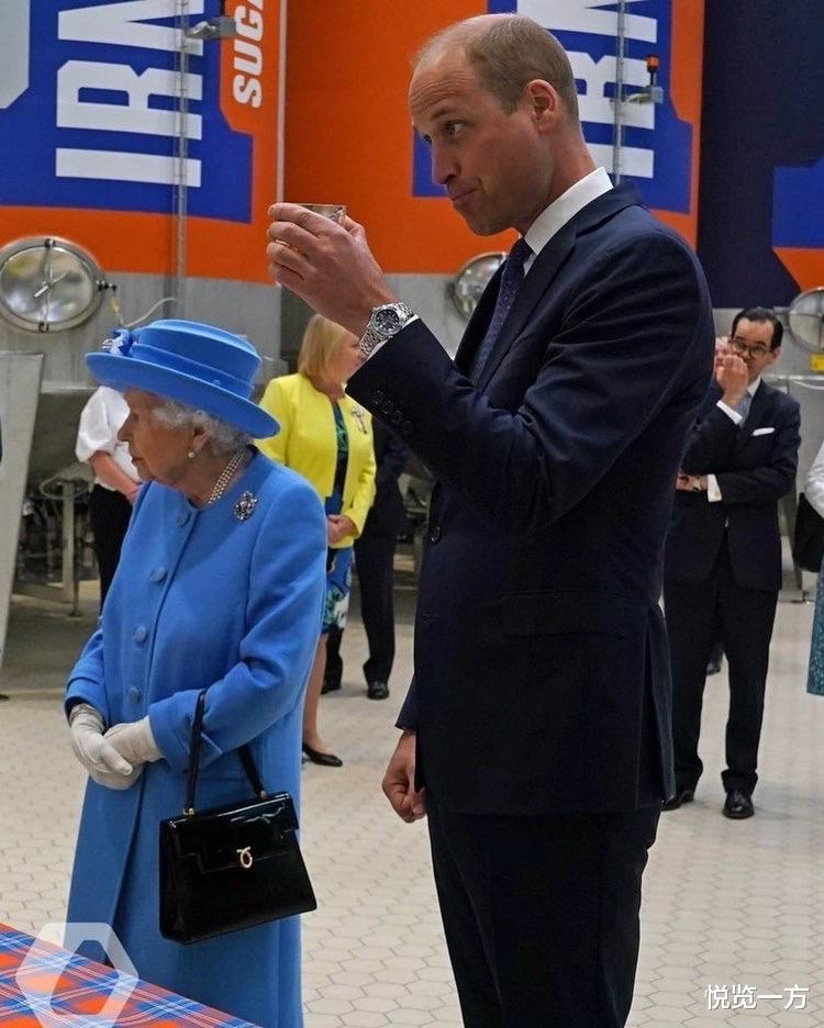 伊丽莎白二世访加拿大,伊丽莎白二世两度访港