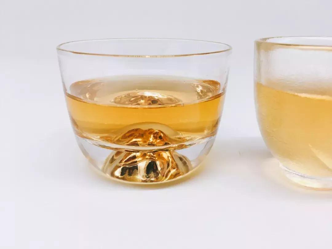 没有拥有一套属于自己的水晶杯，又怎么懂水晶呢？