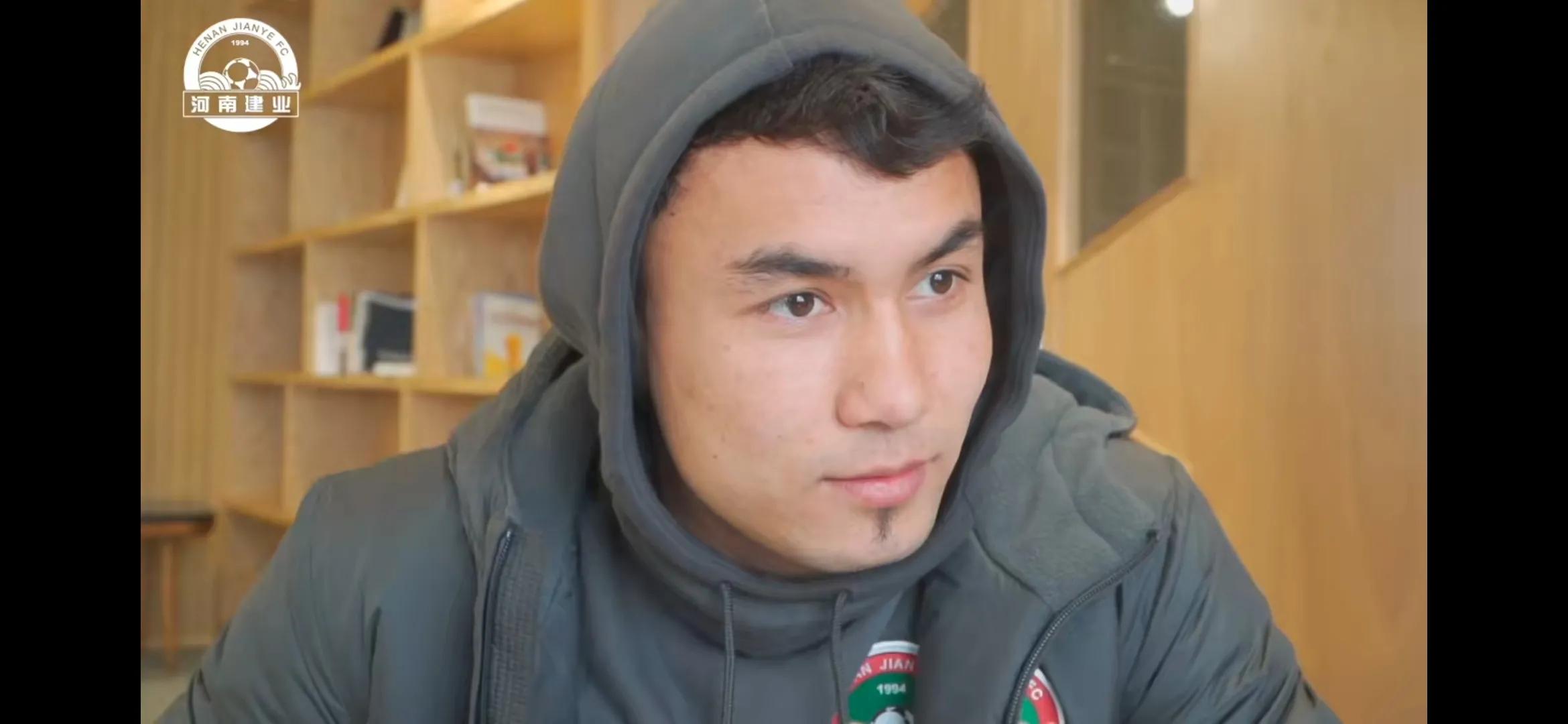 上海海港有几个维吾尔族球员,上海海港还会有哪些新成员