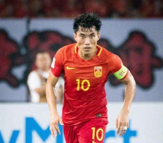 中国足球领袖名单,中国足球先生郑智